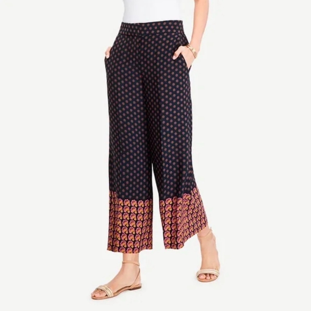 Ann‎ Taylor Geo wide leg ankle pants size 2 NWOT